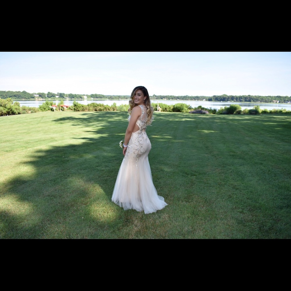 Prom dress
